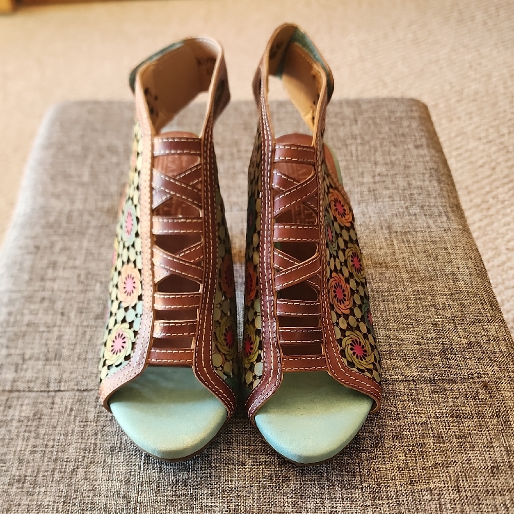 Brown and Cream Heels with Elegant Design